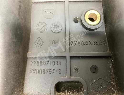 Коллектор впускной Renault Clio II 1998-2005  Renault Clio Clio II 1998-2005