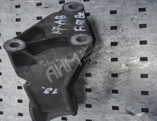 Кронштейн двигателя Fiat Bravo I (182) 1995-2001  Fiat Bravo Bravo I (182) 1995-2001