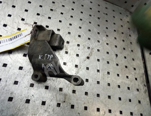 Кронштейн гидроусилителя Audi 80 B4 (8C) 1991-1995  Audi 80 80 B4 (8C) 1991-1995