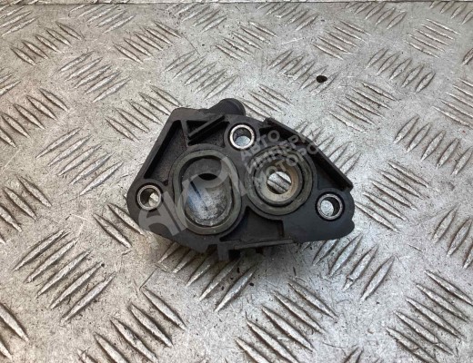 Фланец (тройник) системы охлаждения Renault Megane II 2002-2006  Renault Megane Megane II 2002-2006