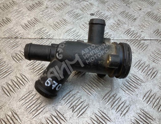 Фланец (тройник) системы охлаждения Ford Transit 2000-2006  Ford Transit Transit 2000-2006
