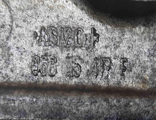Корпус масляного фильтра Audi A4 B6 (8EC, 8E5) 2000-2004  Audi A4 A4 B6 (8EC, 8E5) 2000-2004