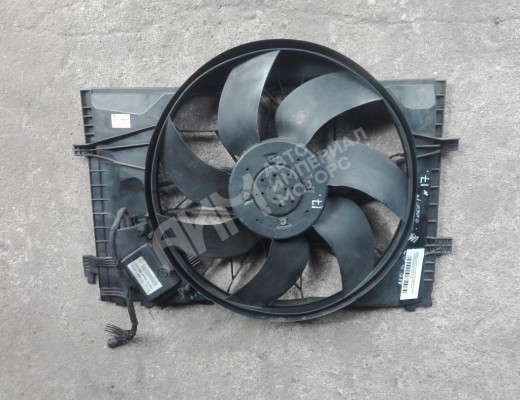 Вентилятор радиатора Mercedes C (W203) 2000-2004  Mercedes C C (W203) 2000-2004