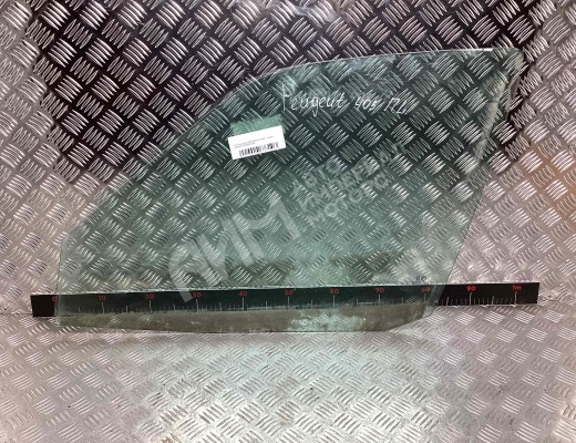 Стекло двери передней левой Peugeot 405 1987-1996  Peugeot 405 405 1987-1996