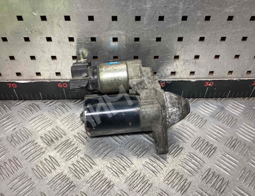 Стартер Toyota Yaris II (XP90) 2005-2011  Toyota Yaris Yaris II (XP90) 2005-2011