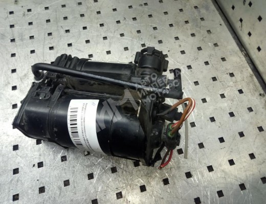 Компрессор пневмоподвески Mercedes E (W211) 2002-2006  Mercedes E E (W211) 2002-2006