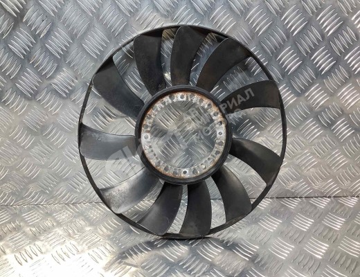 Крыльчатка вискомуфты Volkswagen Passat B5+ (3B) 2000-2005 рестайлинг  Volkswagen Passat Passat B5+ (3B) 2000-2005 рестайлинг