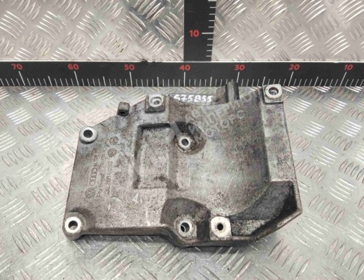 Кронштейн компрессора кондиционера Volkswagen Passat B5+ (3B) 2000-2005 рестайлинг  Volkswagen Passat Passat B5+ (3B) 2000-2005 рестайлинг