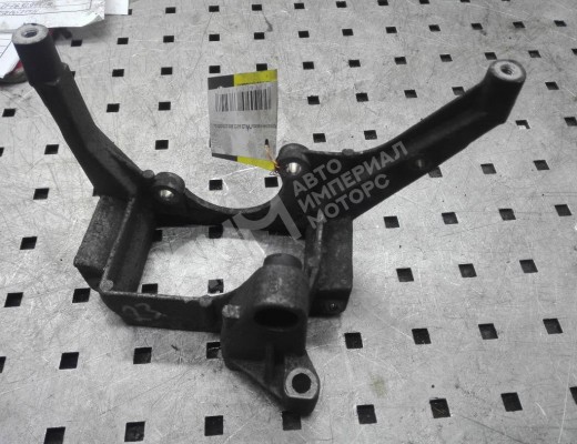 Кронштейн гидроусилителя Audi A6 C5 (4B) 1997-2001  Audi A6 A6 C5 (4B) 1997-2001