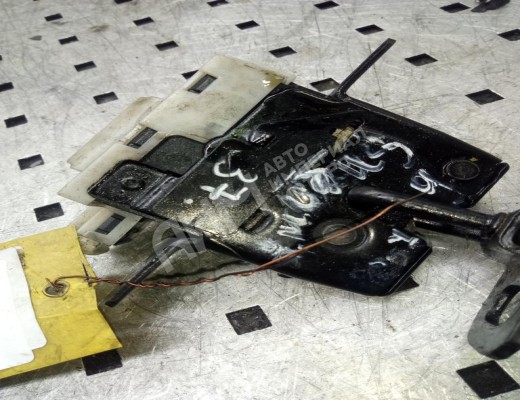 Замок стекла двери багажника Renault Modus 2004-2012  Renault Modus Modus 2004-2012