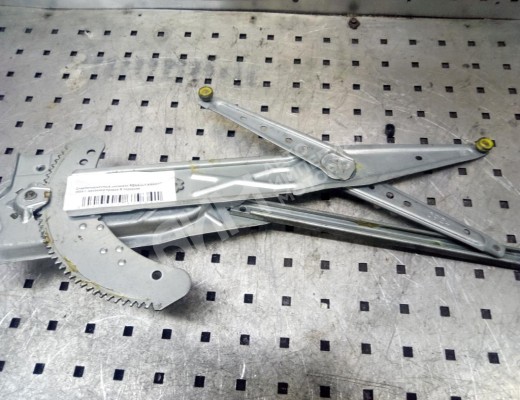 Стеклоподъемник передний правый Renault Kangoo I 2003-2007 рестайлинг  Renault Kangoo Kangoo I 2003-2007 рестайлинг