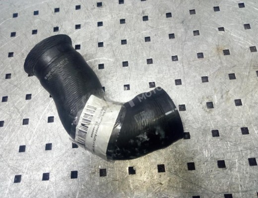 Патрубок интеркулера Audi A4 B7 (8EC, 8ED) 2004-2008  Audi A4 A4 B7 (8EC, 8ED) 2004-2008