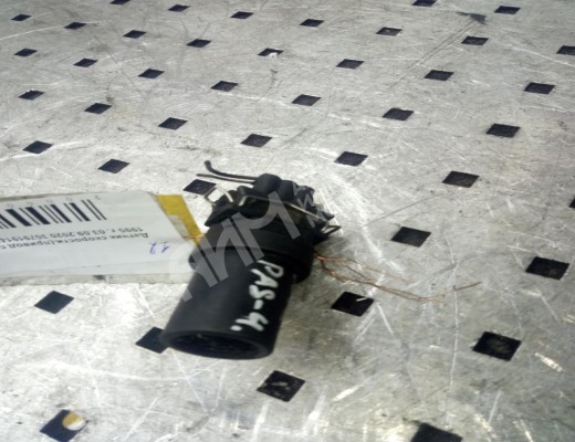 Датчик скорости Volkswagen Passat B4 (3A) 1993-1997  Volkswagen Passat Passat B4 (3A) 1993-1997