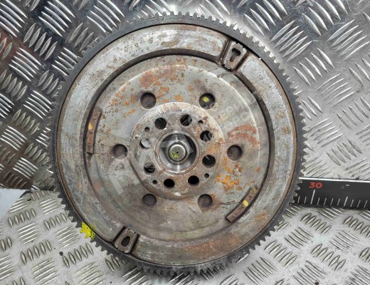 Маховик BMW X3 (E83) 2003-2010  BMW X3 X3 (E83) 2003-2010