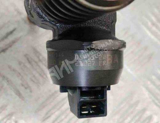 Форсунка Volkswagen Golf V (1K) 2004-2009  Volkswagen Golf Golf V (1K) 2004-2009