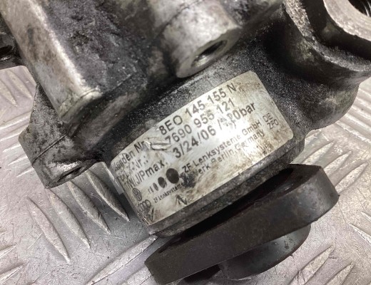 Насос гидроусилителя руля Audi A4 B7 (8EC, 8ED) 2004-2008  Audi A4 A4 B7 (8EC, 8ED) 2004-2008