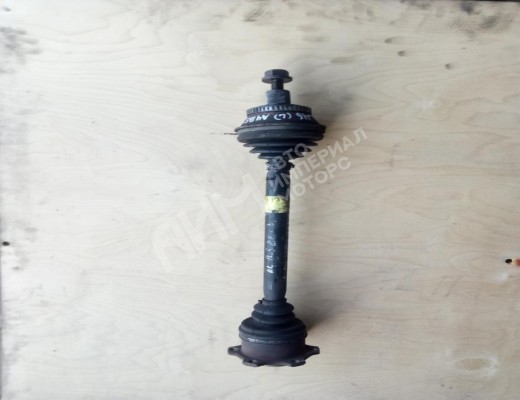 Полуось передняя левая (приводной вал, ШРУС) Audi A4 B5 (8D) 1994-1999  Audi A4 A4 B5 (8D) 1994-1999