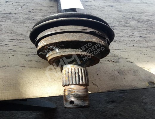 Полуось передняя правая (приводной вал, ШРУС) Peugeot 307 (3A/3H) 2001-2005  Peugeot 307 307 (3A/3H) 2001-2005