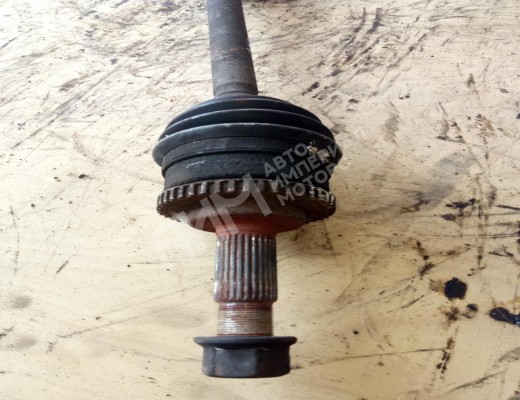 Полуось передняя правая (приводной вал, ШРУС) Nissan Primera II (P11) 1996-2002  Nissan Primera Primera II (P11) 1996-2002