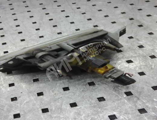 Фара противотуманная левая Volvo V70 II (SW) 2000-2008  Volvo V70 V70 II (SW) 2000-2008