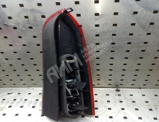 Фонарь задний левый Volvo V70 II (SW) 2000-2008  Volvo V70 V70 II (SW) 2000-2008