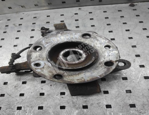 Ступица передняя правая Renault Logan I (LS) 2004-2015  Renault Logan Logan I (LS) 2004-2015