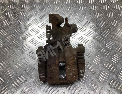 Суппорт задний правый Nissan Primera II (P11) 1996-2002  Nissan Primera Primera II (P11) 1996-2002