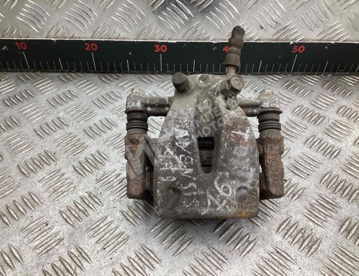Суппорт задний правый Toyota Avensis II (T250) 2003-2008  Toyota Avensis Avensis II (T250) 2003-2008