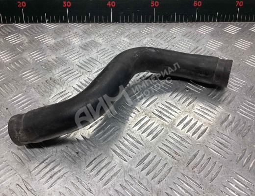 Патрубок радиатора Volvo V40 I (VW) 1995-2000  Volvo V40 V40 I (VW) 1995-2000
