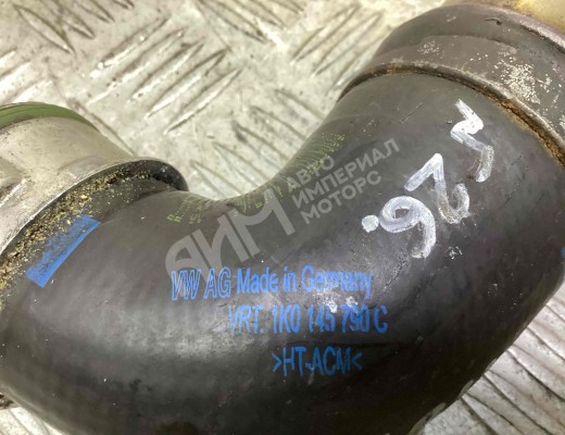 Патрубок интеркулера Seat Leon II (1P) 2005-2012  Seat Leon Leon II (1P) 2005-2012