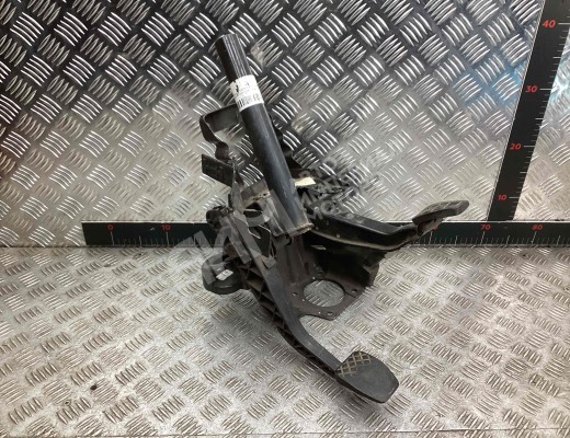 Узел педальный (блок педалей) Volkswagen Caddy II (9K) 1995-2003  Volkswagen Caddy Caddy II (9K) 1995-2003