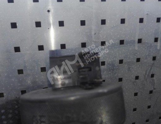 Кнопка подогрева заднего стекла Volkswagen Caddy II (9K) 1995-2003  Volkswagen Caddy Caddy II (9K) 1995-2003