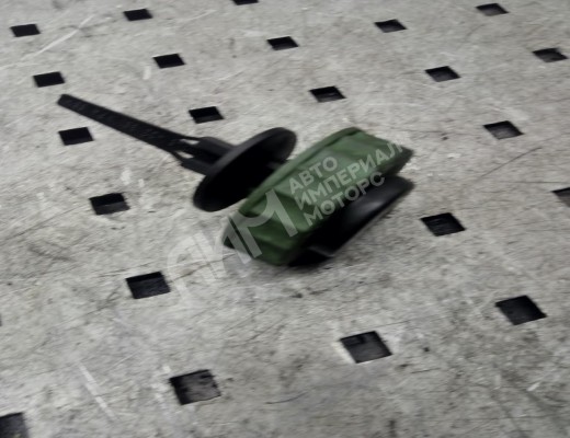 Крышка бачка гидроусилителя Volkswagen Touareg I (7L) 2002-2006  Volkswagen Touareg Touareg I (7L) 2002-2006