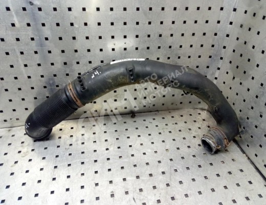 Патрубок турбины Volkswagen Caddy III (2K) 2004-2010  Volkswagen Caddy Caddy III (2K) 2004-2010