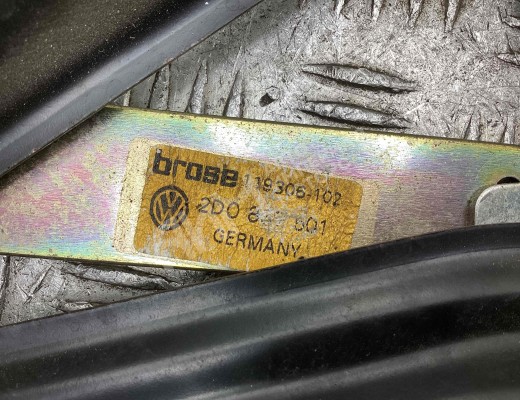 Стеклоподъемник передний левый Volkswagen LT II (2D) 1996-2006  Volkswagen LT LT II (2D) 1996-2006