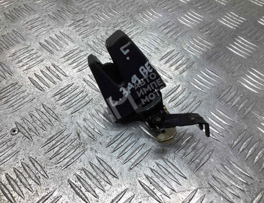 Замок багажника Volkswagen Caddy III (2K) 2004-2010  Volkswagen Caddy Caddy III (2K) 2004-2010