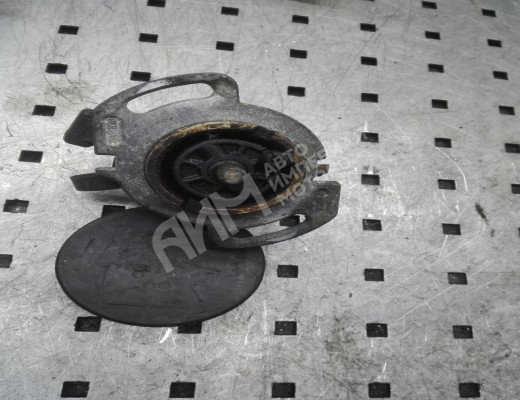 Распределитель зажигания (трамблёр) Volkswagen Golf III (1H) 1991-1997  Volkswagen Golf Golf III (1H) 1991-1997