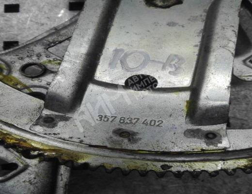 Стеклоподъемник передний правый Volkswagen Passat B3 1988-1993  Volkswagen Passat Passat B3 1988-1993