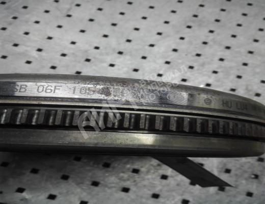 Маховик Volkswagen Golf V (1K) 2004-2009  Volkswagen Golf Golf V (1K) 2004-2009