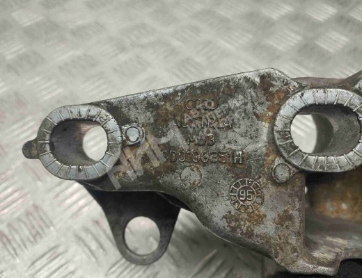 Кронштейн двигателя Audi A4 B5 (8D) 1994-1999  Audi A4 A4 B5 (8D) 1994-1999