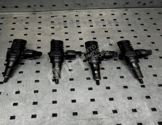 Форсунка Volkswagen Jetta V (1K) 2005-2011  Volkswagen Jetta Jetta V (1K) 2005-2011