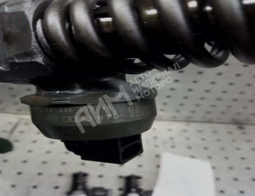 Форсунка Volkswagen Jetta V (1K) 2005-2011  Volkswagen Jetta Jetta V (1K) 2005-2011