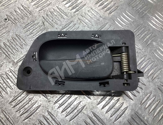 Ручка внутренняя передняя правая Renault Laguna I (X56) 1993-2001  Renault Laguna Laguna I (X56) 1993-2001