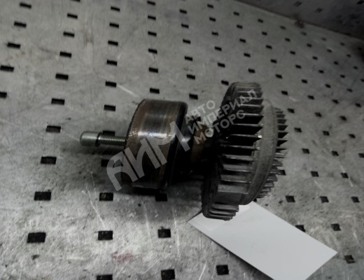 Кронштейн вискомуфты Volkswagen Passat B5 (3B) 1996-2000  Volkswagen Passat Passat B5 (3B) 1996-2000