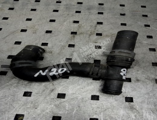 Фланец (тройник) системы охлаждения Volkswagen Sharan I (7M) 2000-2003 рестайлинг  Volkswagen Sharan Sharan I (7M) 2000-2003 рестайлинг