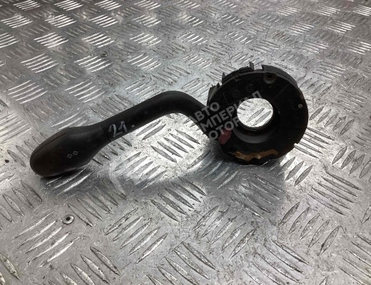 Переключатель поворотов Volkswagen Golf III (1H) 1991-1997  Volkswagen Golf Golf III (1H) 1991-1997