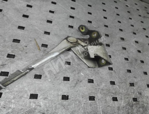 Петля капота левая Mitsubishi Space Runner I 1991-1999  Mitsubishi Space Runner Space Runner I 1991-1999