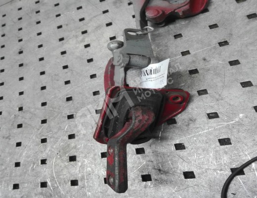 Петля крышки багажника Volvo V70 I (LW) 1996-2000  Volvo V70 V70 I (LW) 1996-2000