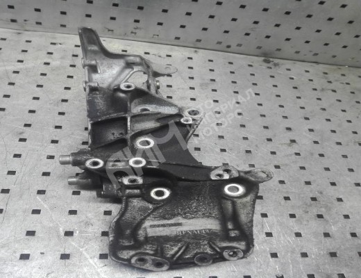 Кронштейн генератора Renault Megane II 2002-2006  Renault Megane Megane II 2002-2006