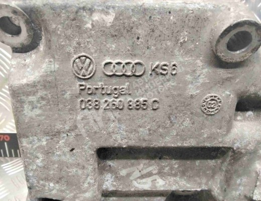 Кронштейн компрессора кондиционера Audi A6 C5 (4B) 2001-2004 рестайлинг  Audi A6 A6 C5 (4B) 2001-2004 рестайлинг